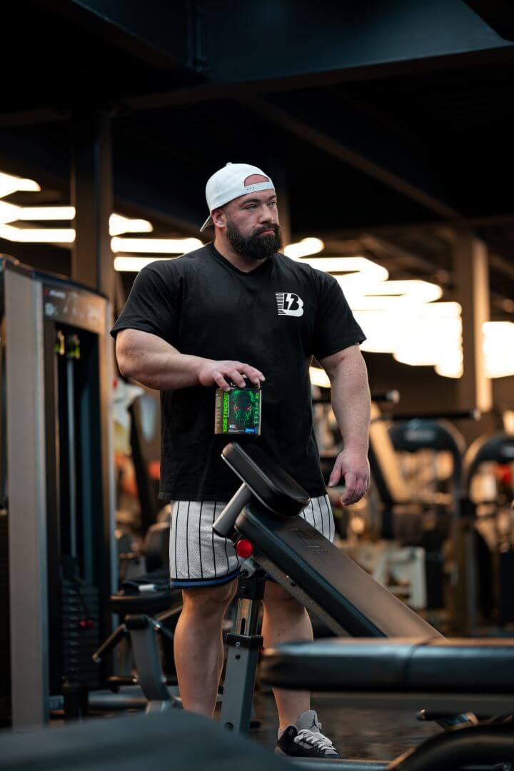 12 STRONG Pre-Workout – Blue Raspberry